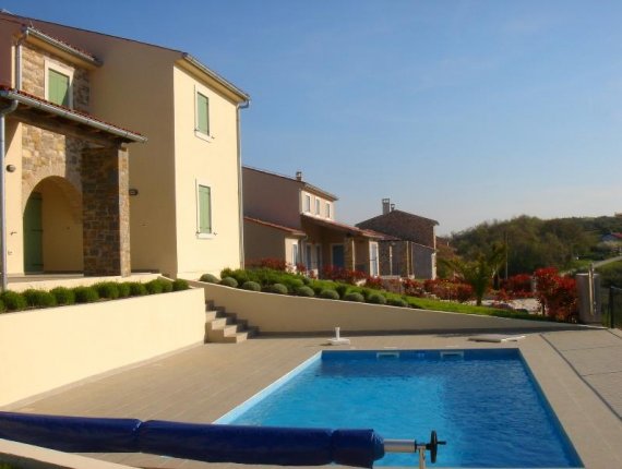 Vrtovi istarskih vila u Baredinama